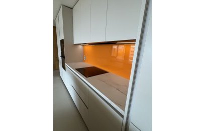 Resale - Apartment - Middle Floor Apartment - Fuengirola - Fuengirola Centro