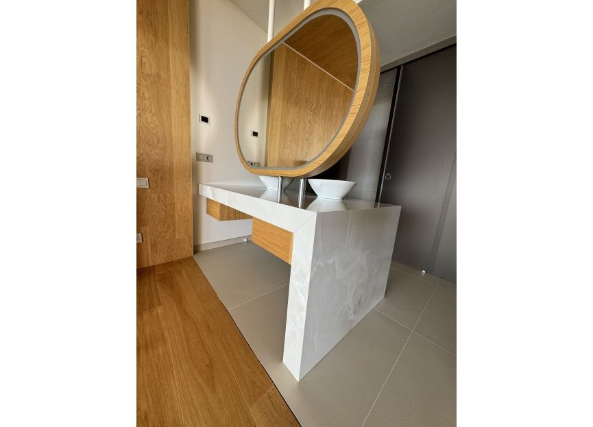 Resale - Apartment - Middle Floor Apartment - Fuengirola - Fuengirola Centro