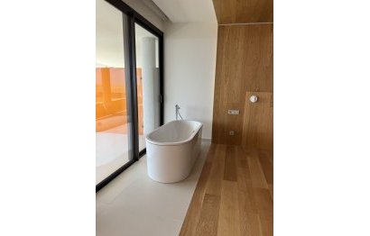 Resale - Apartment - Middle Floor Apartment - Fuengirola - Fuengirola Centro