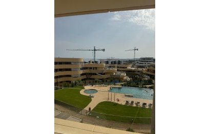 Resale - Apartment - Middle Floor Apartment - Fuengirola - Fuengirola Centro