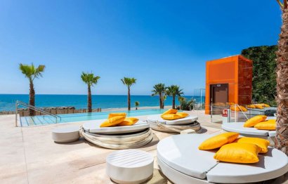 Resale - Apartment - Middle Floor Apartment - Fuengirola - Fuengirola Centro