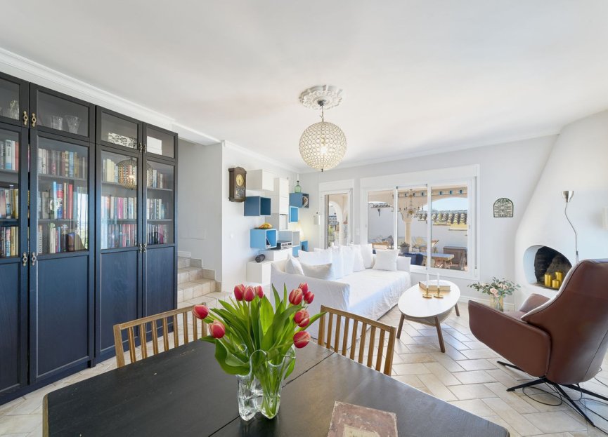 Resale - House - Detached Villa - Fuengirola - Fuengirola Centro