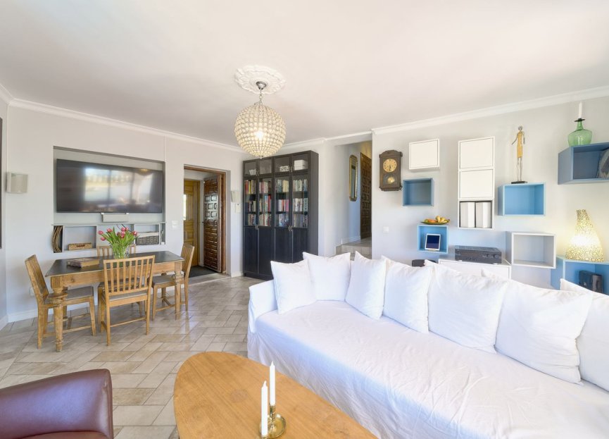 Resale - House - Detached Villa - Fuengirola - Fuengirola Centro