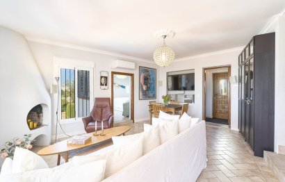 Resale - House - Detached Villa - Fuengirola - Fuengirola Centro