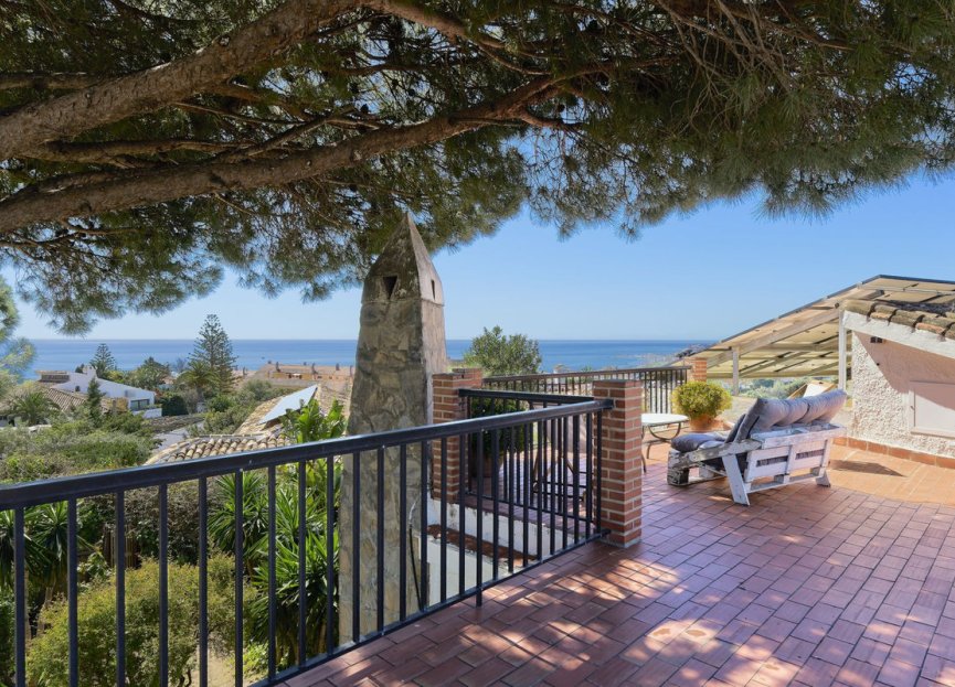 Resale - House - Detached Villa - Fuengirola - Fuengirola Centro