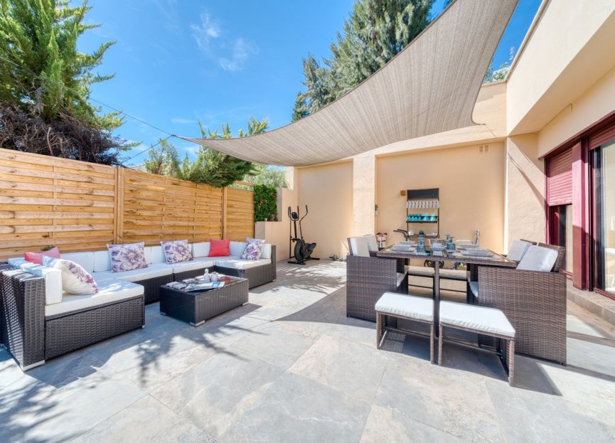 Resale - House - Detached Villa - Benahavís - Benahavís Centro