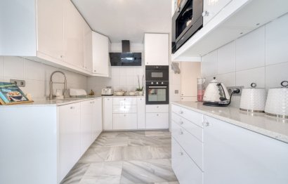 Resale - House - Detached Villa - Benahavís - Benahavís Centro