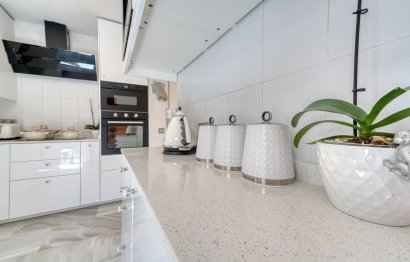 Resale - House - Detached Villa - Benahavís - Benahavís Centro