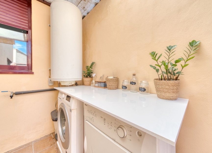 Resale - House - Detached Villa - Benahavís - Benahavís Centro