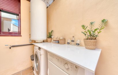 Resale - House - Detached Villa - Benahavís - Benahavís Centro