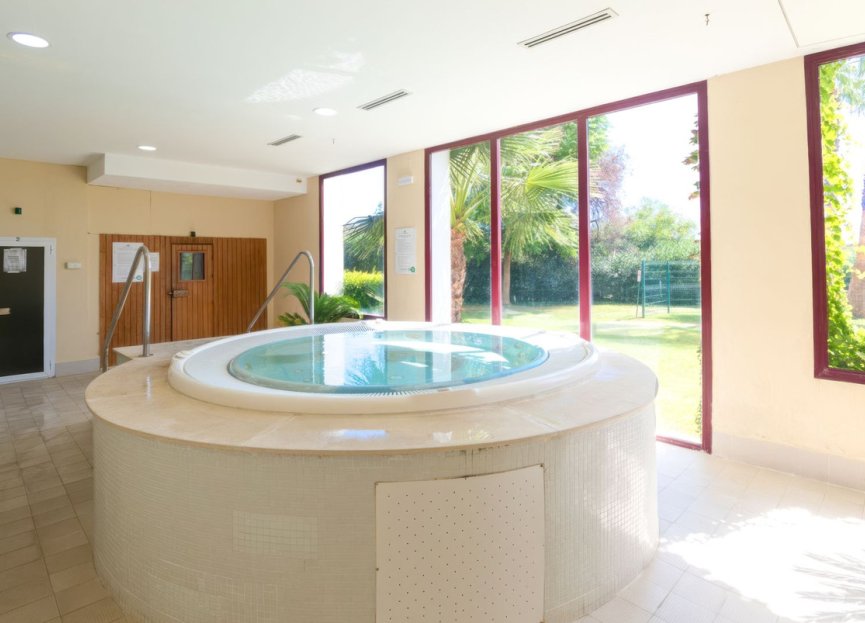 Resale - House - Detached Villa - Benahavís - Benahavís Centro