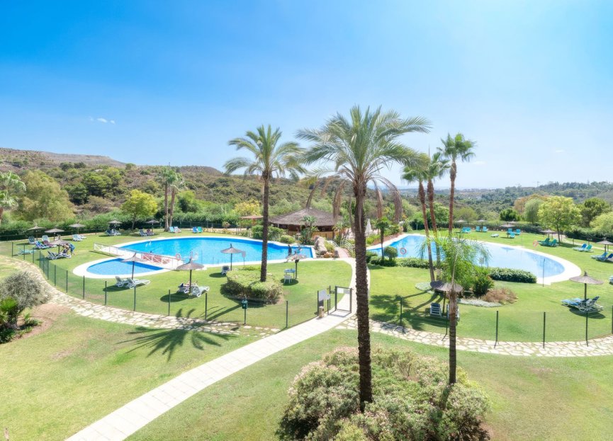 Resale - House - Detached Villa - Benahavís - Benahavís Centro