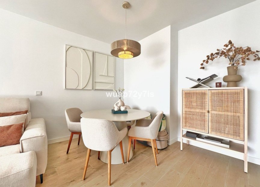 Resale - Ground floor apartment - Estepona - Estepona Centro