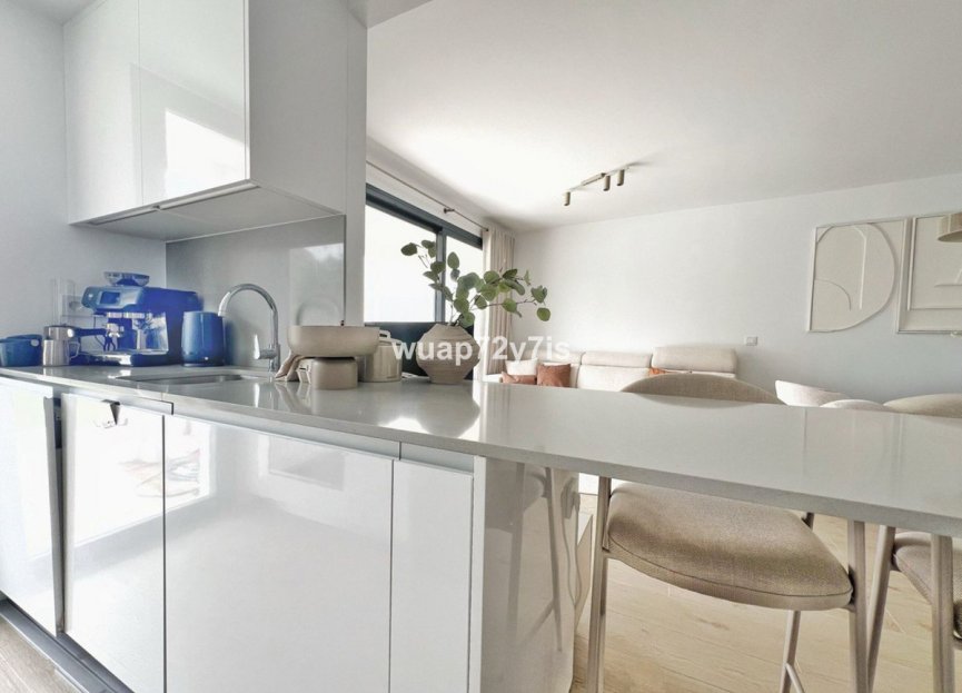 Resale - Ground floor apartment - Estepona - Estepona Centro