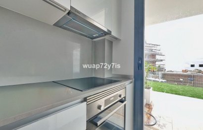 Resale - Ground floor apartment - Estepona - Estepona Centro