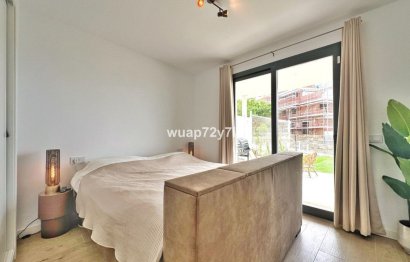 Resale - Ground floor apartment - Estepona - Estepona Centro