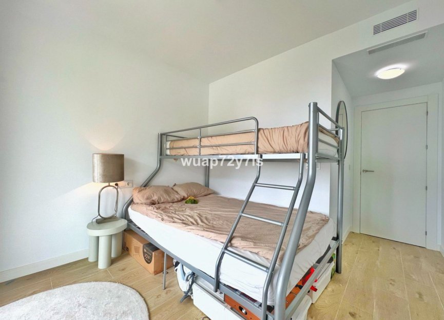 Resale - Ground floor apartment - Estepona - Estepona Centro