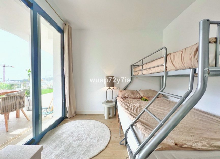 Resale - Ground floor apartment - Estepona - Estepona Centro