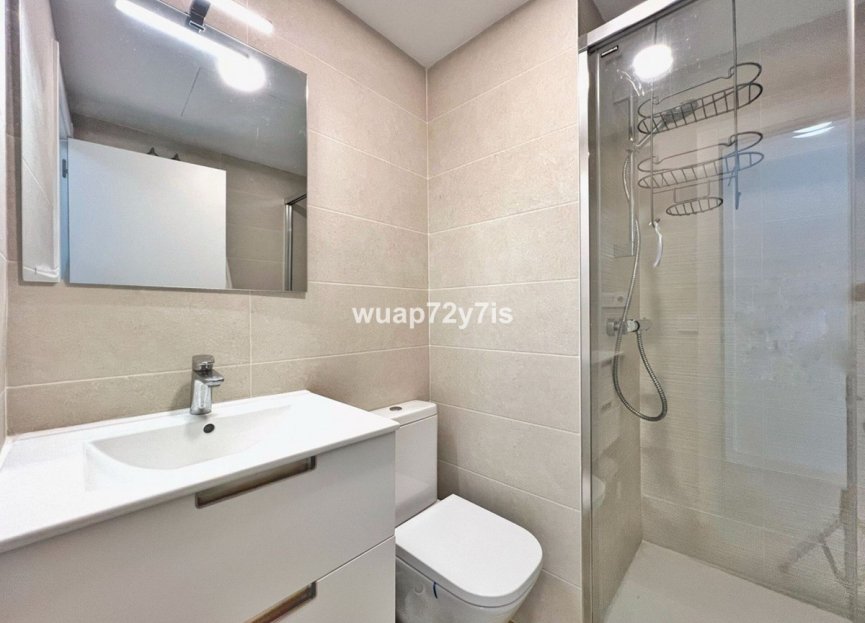 Resale - Ground floor apartment - Estepona - Estepona Centro