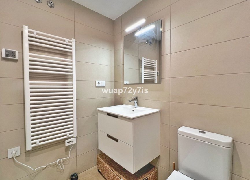 Resale - Ground floor apartment - Estepona - Estepona Centro