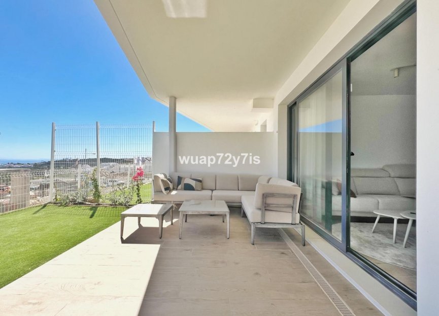 Resale - Ground floor apartment - Estepona - Estepona Centro