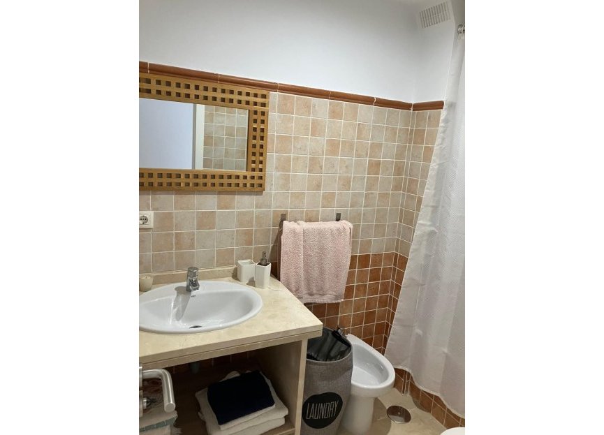 Resale - Apartment - Middle Floor Apartment - Casares - Casares Playa