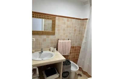 Resale - Apartment - Middle Floor Apartment - Casares - Casares Playa
