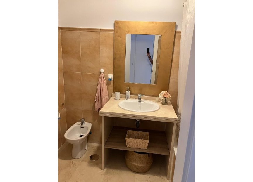 Resale - Apartment - Middle Floor Apartment - Casares - Casares Playa