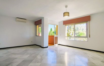 Resale - Apartment - Middle Floor Apartment - Marbella - San Pedro De Alcantara