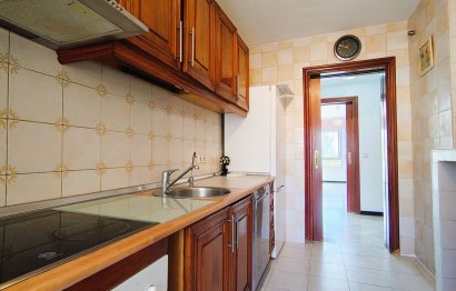 Resale - Apartment - Middle Floor Apartment - Marbella - San Pedro De Alcantara
