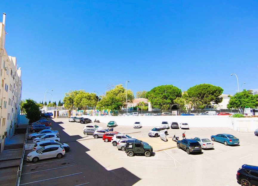 Resale - Apartment - Middle Floor Apartment - Marbella - San Pedro De Alcantara