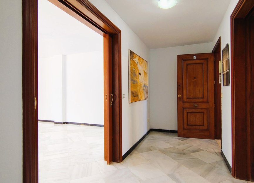 Resale - Apartment - Middle Floor Apartment - Marbella - San Pedro De Alcantara