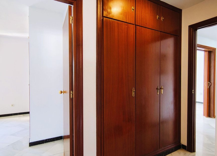 Resale - Apartment - Middle Floor Apartment - Marbella - San Pedro De Alcantara