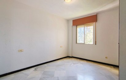 Resale - Apartment - Middle Floor Apartment - Marbella - San Pedro De Alcantara