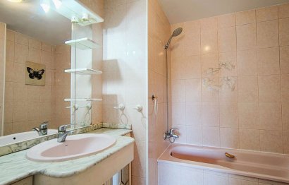 Resale - Apartment - Middle Floor Apartment - Marbella - San Pedro De Alcantara