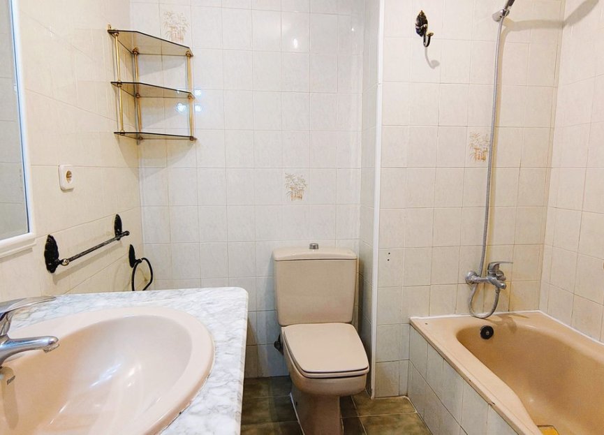 Resale - Apartment - Middle Floor Apartment - Marbella - San Pedro De Alcantara