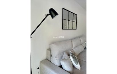 Resale - Apartment - Middle Floor Apartment - Marbella - Puerto Banús