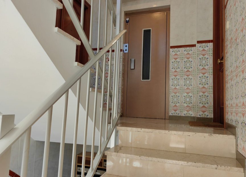 Resale - Apartment - Middle Floor Apartment - Marbella - San Pedro De Alcantara