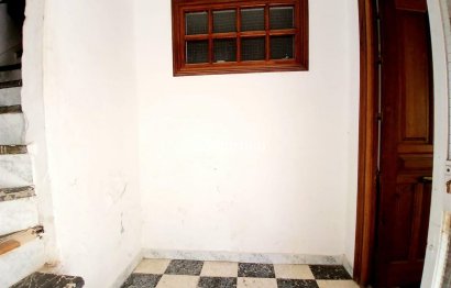 Resale - House - Detached Villa - Estepona - Estepona Centro