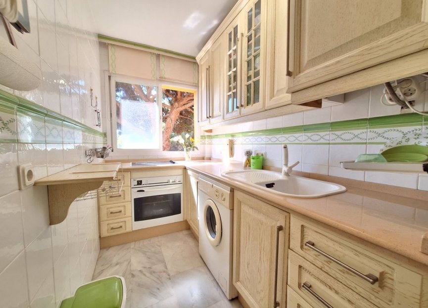 Resale - Apartment - Penthouse - Marbella - Elviria