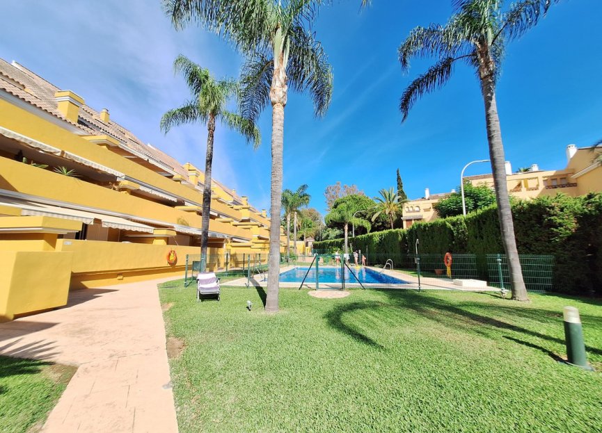 Resale - Apartment - Penthouse - Marbella - Elviria