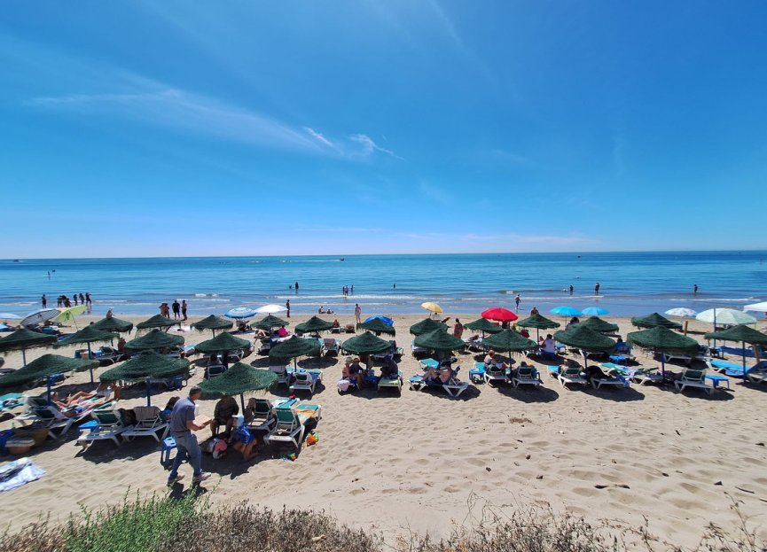 Resale - Apartment - Penthouse - Marbella - Elviria