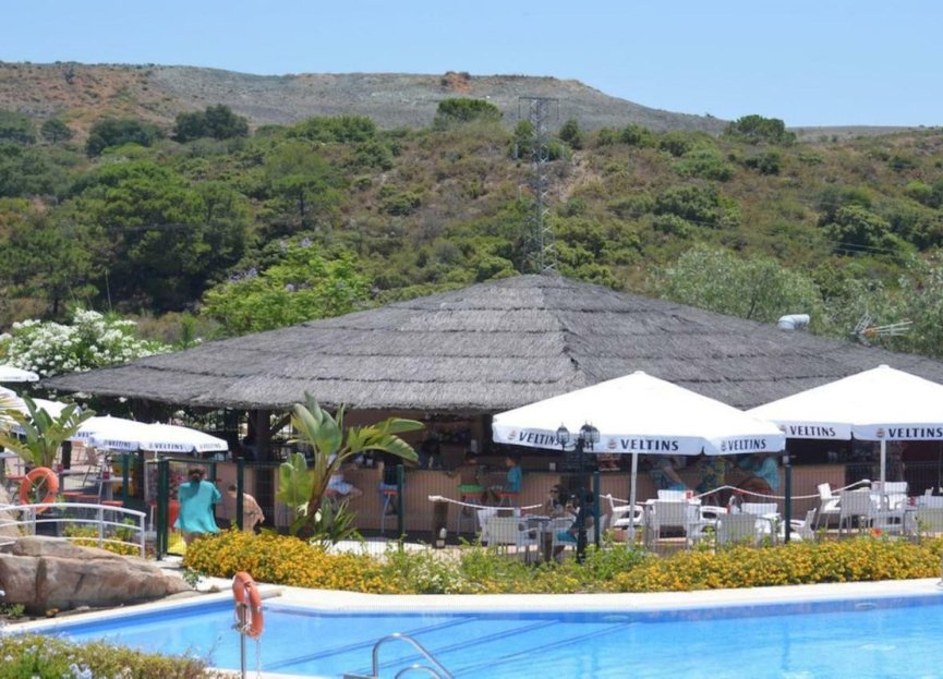 Resale - House - Detached Villa - Benahavís - Benahavís Centro