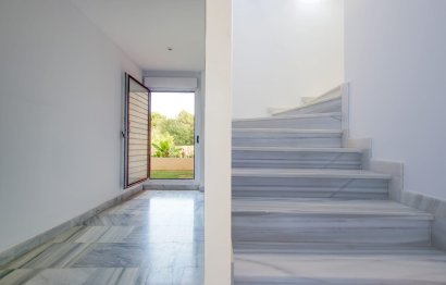 Resale - House - Detached Villa - Benahavís - Benahavís Centro