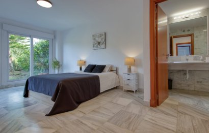 Resale - House - Detached Villa - Benahavís - Benahavís Centro