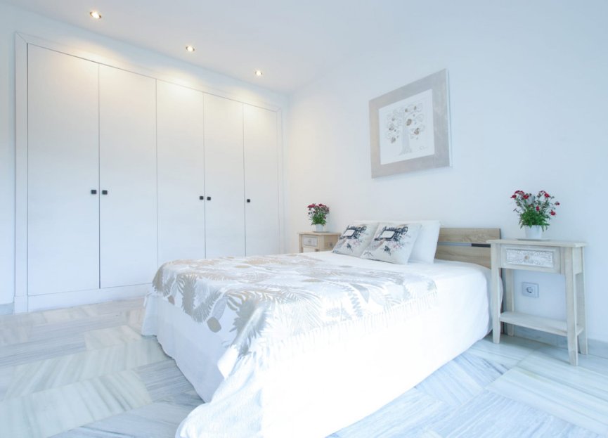 Resale - House - Detached Villa - Benahavís - Benahavís Centro