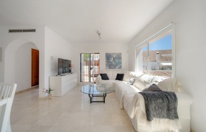 Resale - Apartment - Penthouse - Marbella - Nueva Andalucia