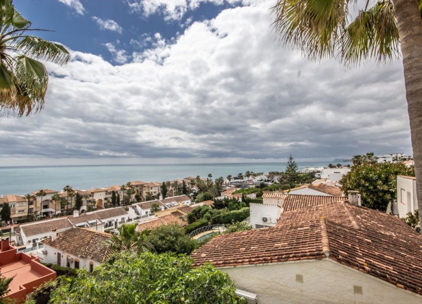 Reventa - House - Detached Villa - Estepona - Estepona Centro