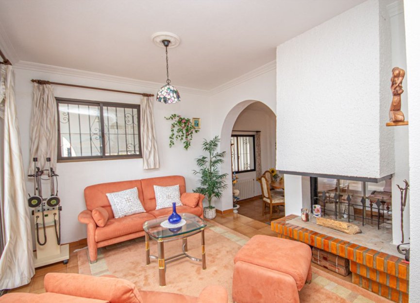 Reventa - House - Detached Villa - Estepona - Estepona Centro