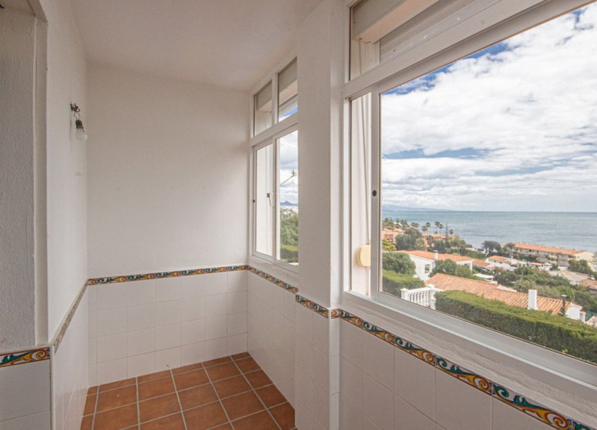 Reventa - House - Detached Villa - Estepona - Estepona Centro
